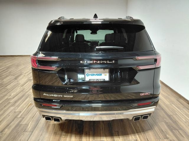 2025 GMC Acadia Denali