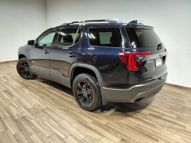 2022 GMC Acadia AT4