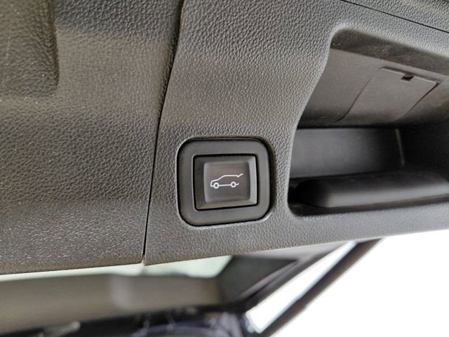 2022 GMC Acadia AT4
