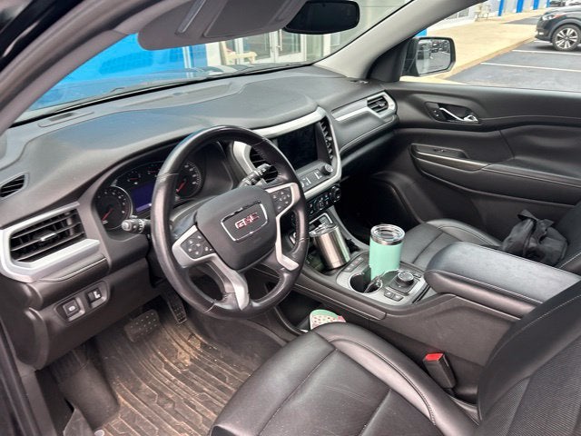 2021 GMC Acadia SLT
