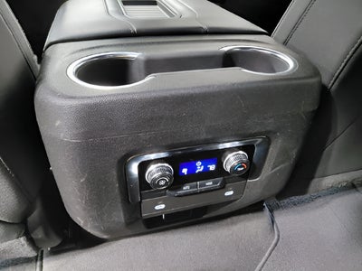 2024 GMC Yukon SLE