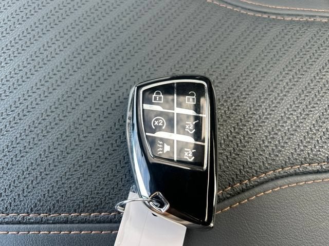 2025 GMC Yukon AT4