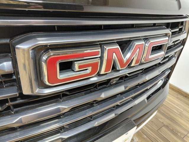 2025 GMC Yukon AT4