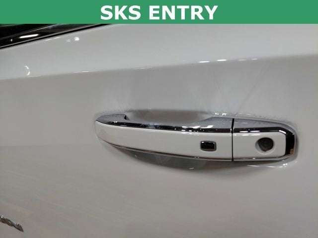 2024 GMC Yukon XL SLT