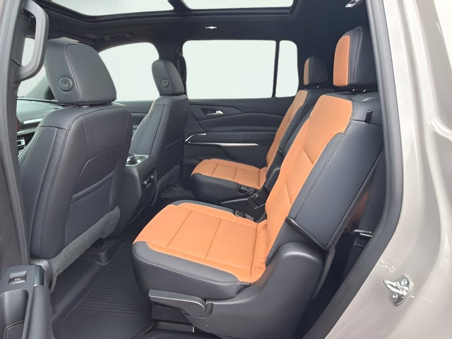 2027 Chevrolet Traverse Z71 - Photo 13
