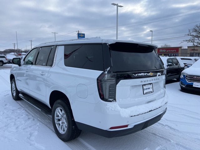 2026 Chevrolet Suburban LT