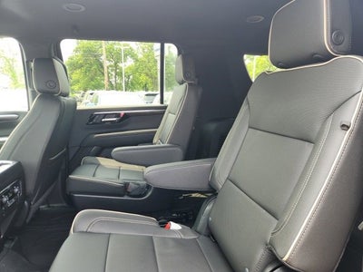 2025 Chevrolet Suburban Premier