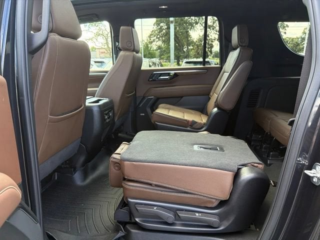 2025 Chevrolet Suburban High Country