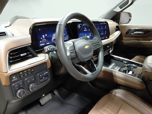 2025 Chevrolet Suburban High Country - Photo 32