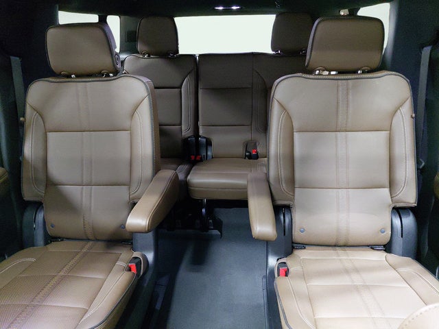 2025 Chevrolet Suburban High Country