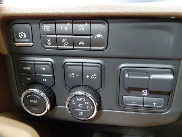 2025 Chevrolet Suburban High Country - Photo 46