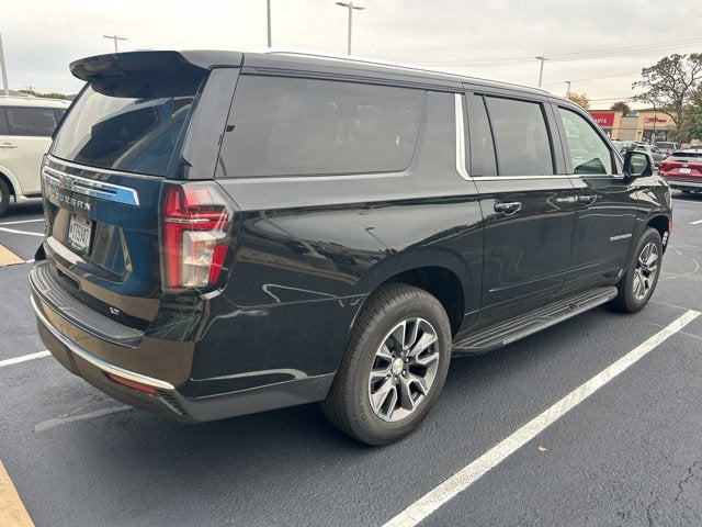 2023 Chevrolet Suburban LT