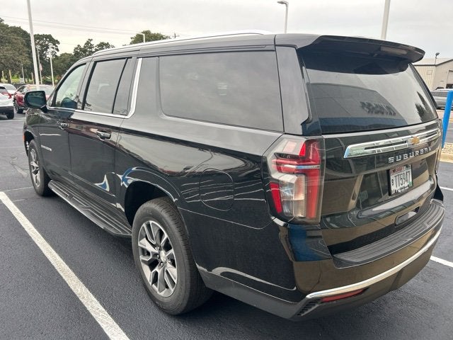 2023 Chevrolet Suburban LT