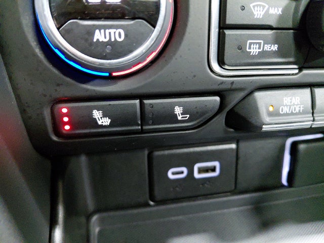 2024 Chevrolet Suburban Z71 - Photo 33