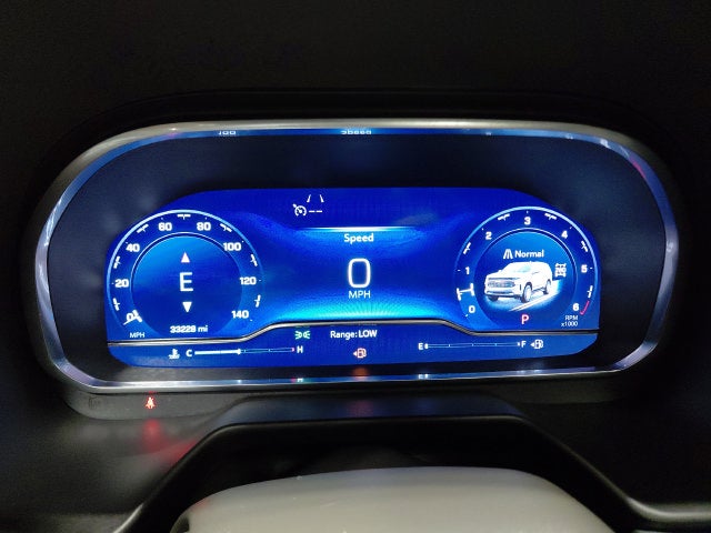 2024 Chevrolet Suburban Z71 - Photo 36