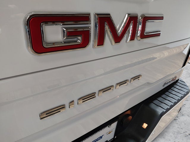 2025 GMC Sierra 3500 HD AT4