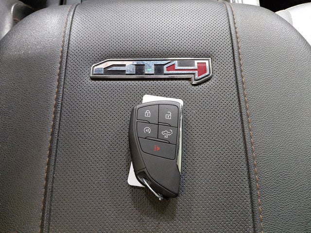 2025 GMC Sierra 3500 HD AT4
