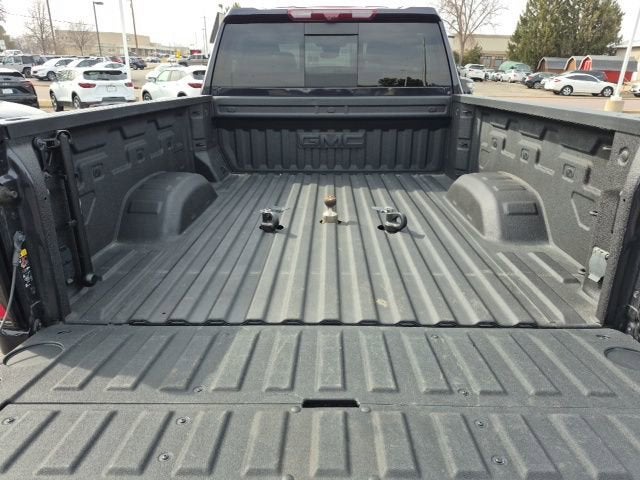 2025 GMC Sierra 3500 HD AT4