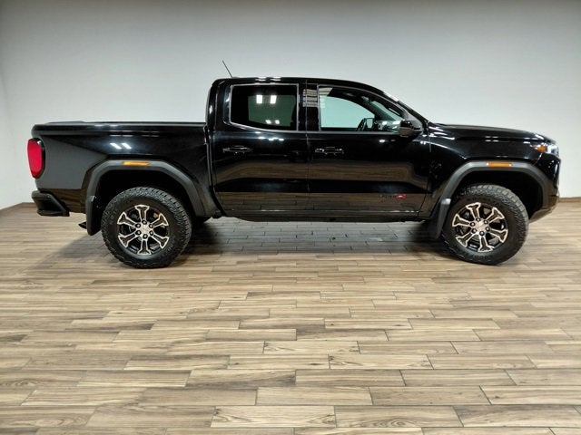 2023 GMC Canyon AT4