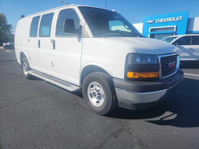 2025 GMC Savana Cargo Work Van