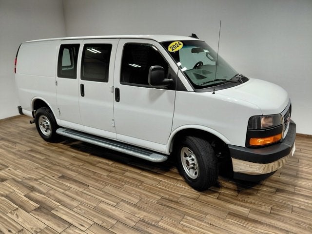 2024 GMC Savana Cargo 2500 Work Van