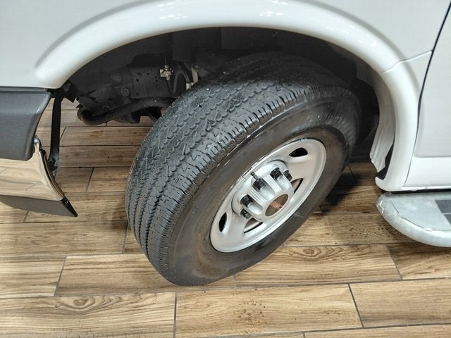 2024 GMC Savana Cargo 2500 Work Van