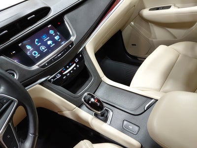 2018 Cadillac XT5 Luxury FWD