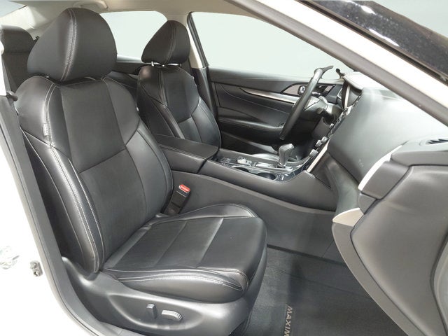 2023 Nissan Maxima SV Xtronic CVT