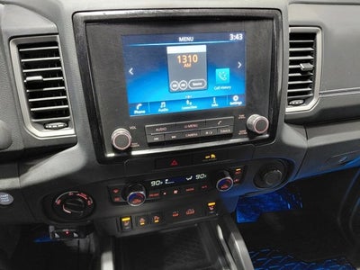 2022 Nissan Frontier Crew Cab SV 4x4