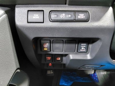 2022 Nissan Frontier Crew Cab SV 4x4