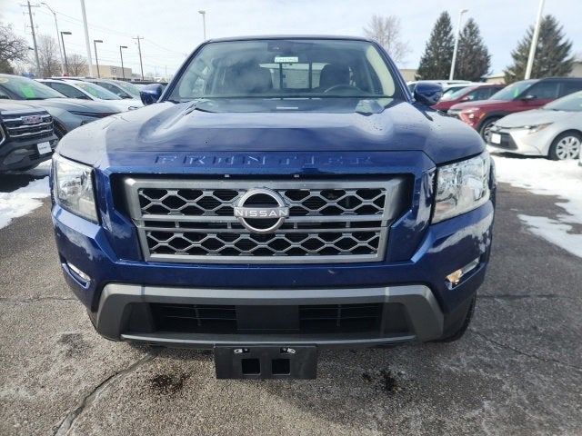 2022 Nissan Frontier Crew Cab SV 4x4
