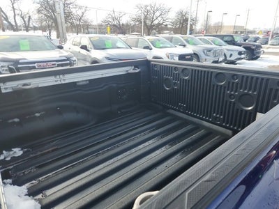 2022 Nissan Frontier Crew Cab SV 4x4