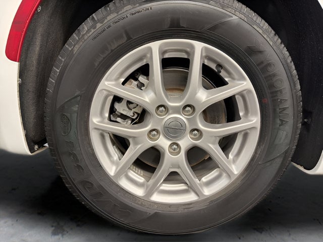 2024 Chrysler Voyager LX