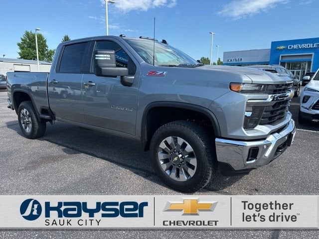 2026 Chevrolet Silverado HD LT 4WD Crew Cab Standard Box's photo