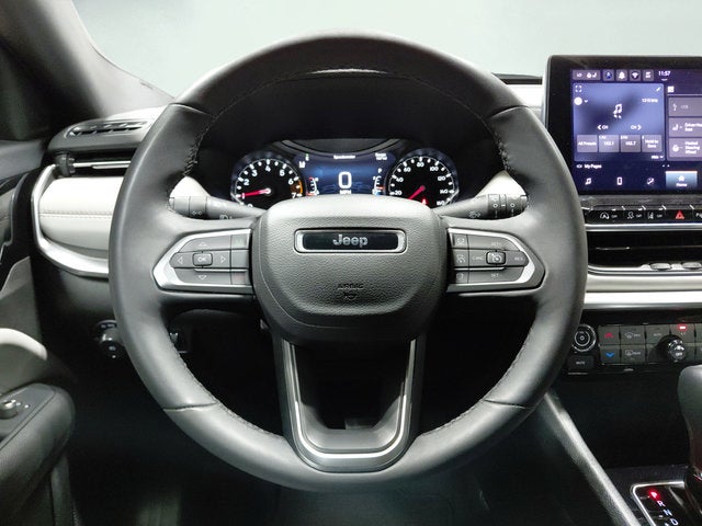 2025 Jeep Compass Limited - Photo 19