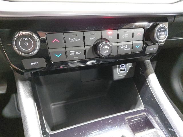 2025 Jeep Compass Limited - Photo 27