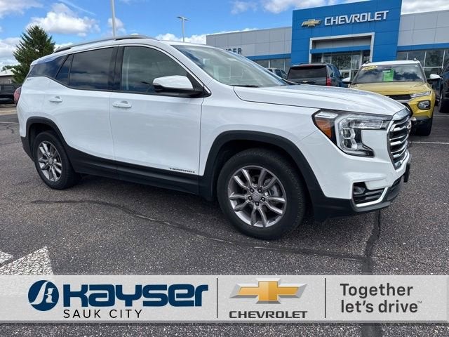 2024 GMC Terrain SLT