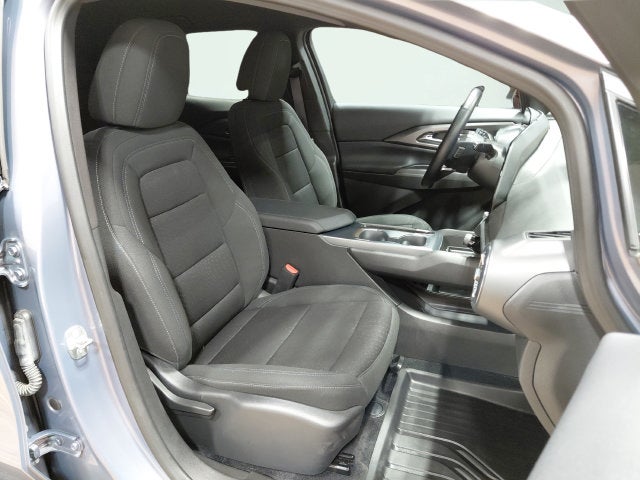 2025 Chevrolet Equinox EV LT - Photo 14