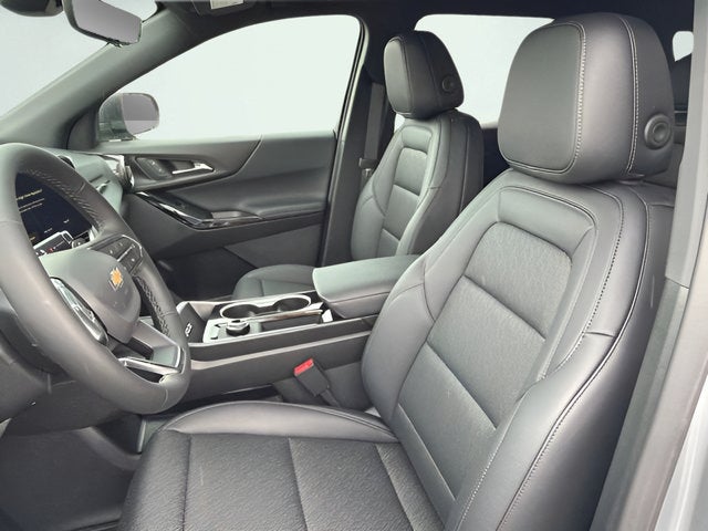 2027 Chevrolet Equinox LT - Photo 11