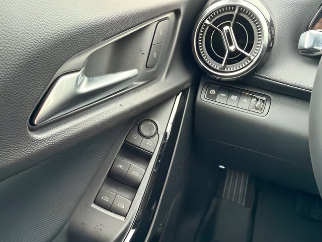 2027 Chevrolet Equinox LT - Photo 17