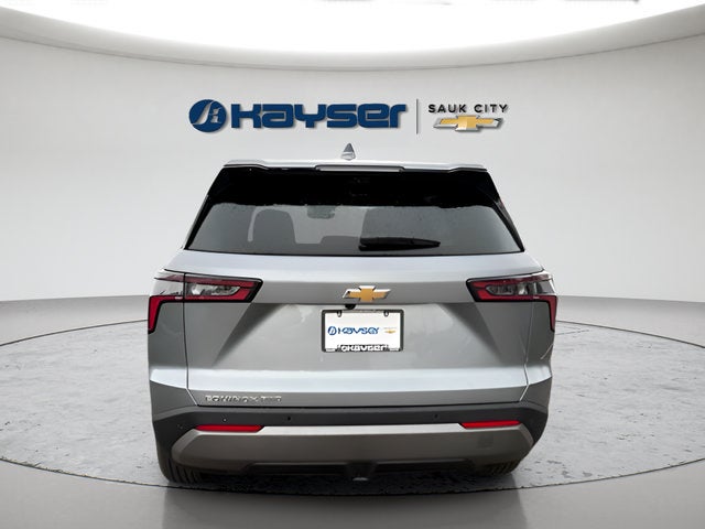2027 Chevrolet Equinox LT - Photo 6