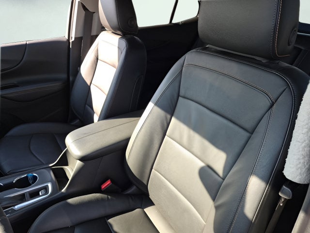 Used 2018 Chevrolet Equinox Premier with VIN 3GNAXVEV3JL113406 for sale in Sauk City, WI