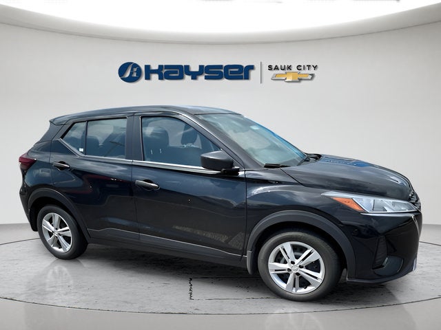 2024 Nissan Kicks S Xtronic CVT