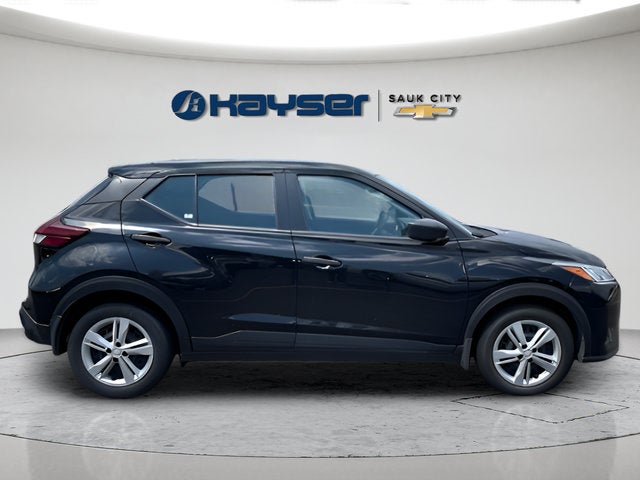 2024 Nissan Kicks S Xtronic CVT