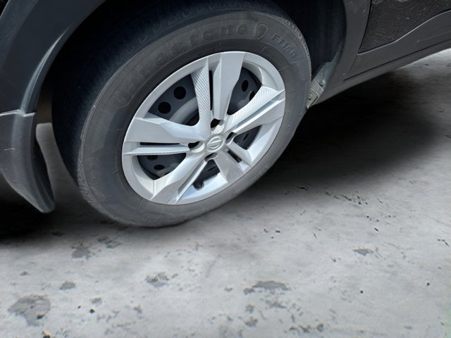 2024 Nissan Kicks S Xtronic CVT