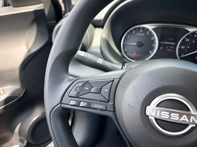 2024 Nissan Kicks S Xtronic CVT