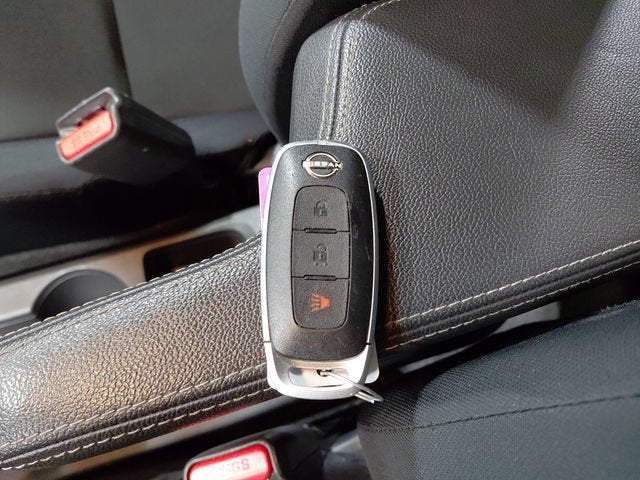 2024 Nissan Kicks S Xtronic CVT