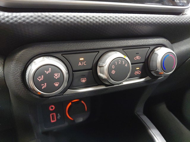2024 Nissan Kicks S Xtronic CVT