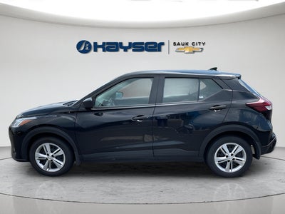2024 Nissan Kicks S Xtronic CVT