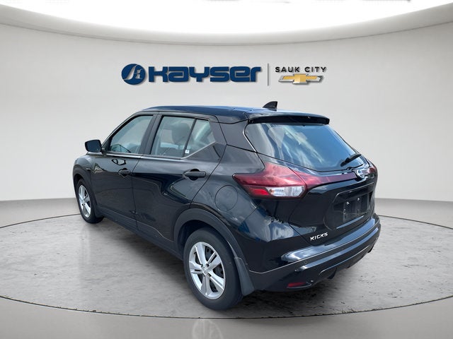2024 Nissan Kicks S Xtronic CVT